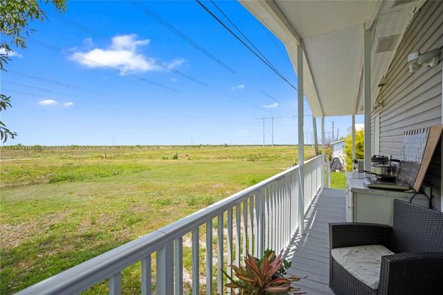 740 NW 219th Avenue, Pembroke Pines, FL 33029