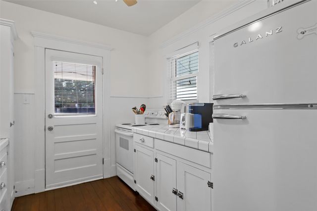 3909 Paluxy Highway, Granbury, TX 76048