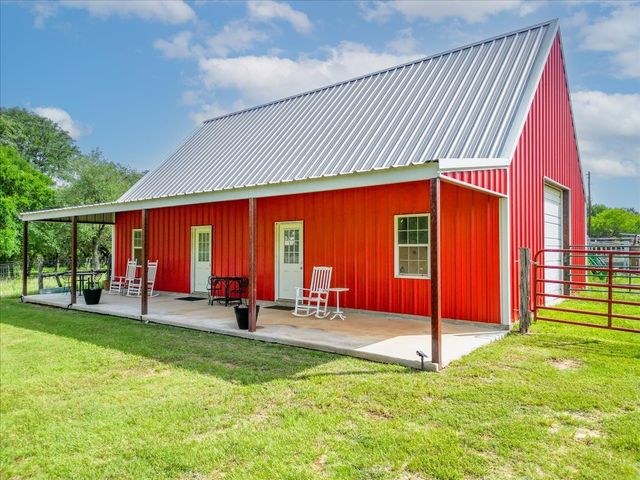 3909 Paluxy Highway, Granbury, TX 76048