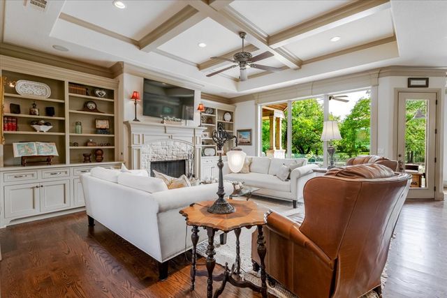 3909 Paluxy Highway, Granbury, TX 76048