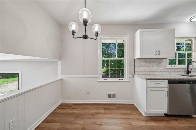 965 Dunstan Lane, Stone Mountain, GA 30083