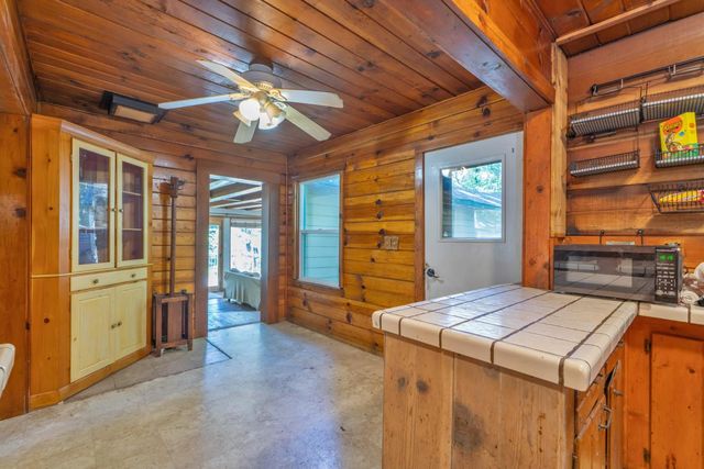 6929 Split Bend Rd, Pollock Pines, CA 95726