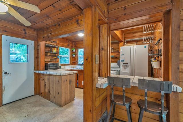 6929 Split Bend Rd, Pollock Pines, CA 95726