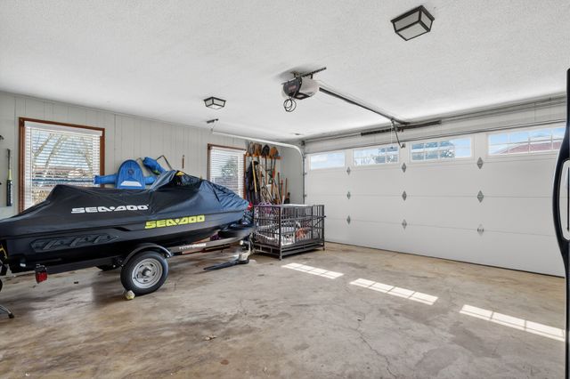 1886 Wellsbrook Dr, Fayetteville, TN 37334