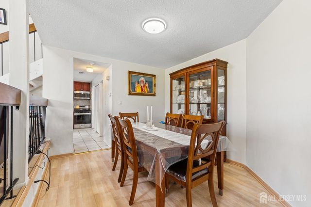 51 Westgate Drive, Edison, NJ 08820