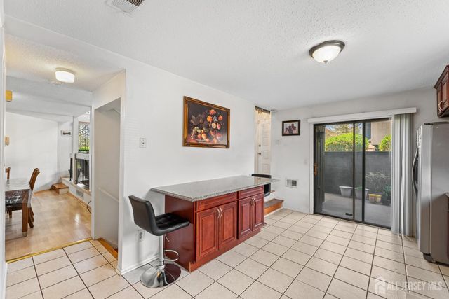 51 Westgate Drive, Edison, NJ 08820