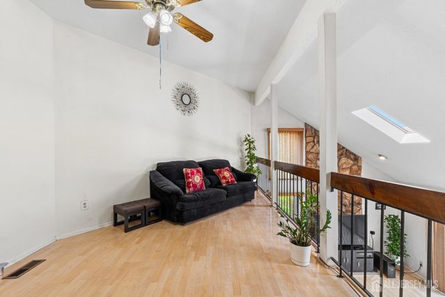 51 Westgate Drive, Edison, NJ 08820