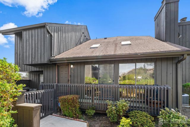 51 Westgate Drive, Edison, NJ 08820