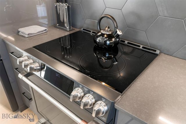 1952 Little Cottage Lane, Bozeman, MT 59715