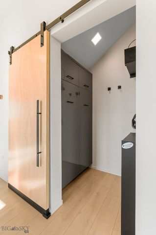 1952 Little Cottage Lane, Bozeman, MT 59715