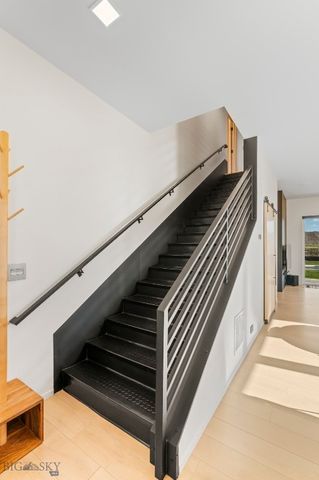 1952 Little Cottage Lane, Bozeman, MT 59715