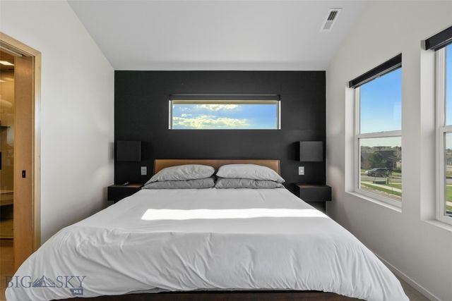 1952 Little Cottage Lane, Bozeman, MT 59715