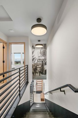 1952 Little Cottage Lane, Bozeman, MT 59715