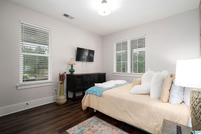 7981 ELI CIRCLE, Trussville, AL 35173