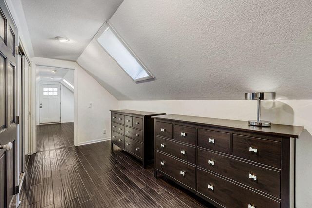 2300 Ford Road, Minnetonka, MN 55305