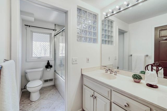 2300 Ford Road, Minnetonka, MN 55305