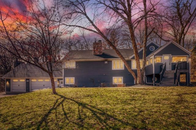 2300 Ford Road, Minnetonka, MN 55305