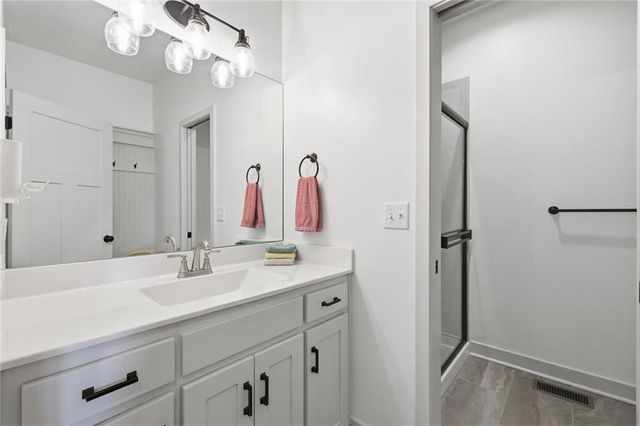 295 Fawn Lane, Liberty, MO 64068