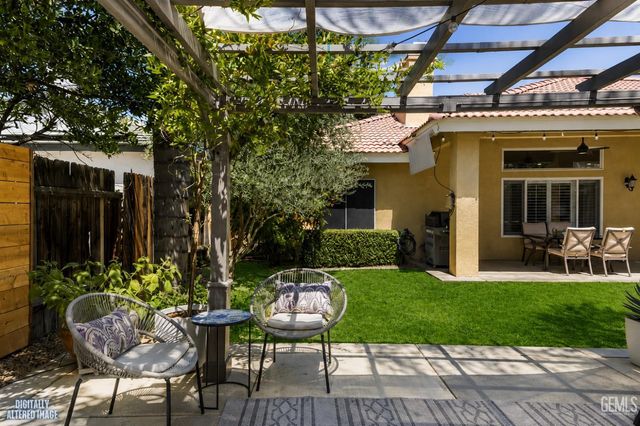 10307 Within Heights, Bakersfield, CA 93311