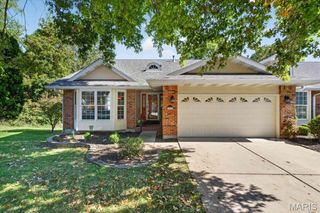 15425 Braefield Drive, Chesterfield, MO 63017