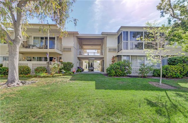 389 Avenida Castilla Q, Laguna Woods, CA 92637