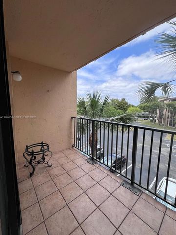 14601 N Kendall Dr 304K, Miami, FL 33186