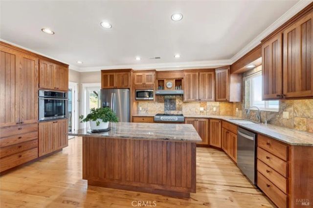 3165 Fulton, Lucerne, CA 95458