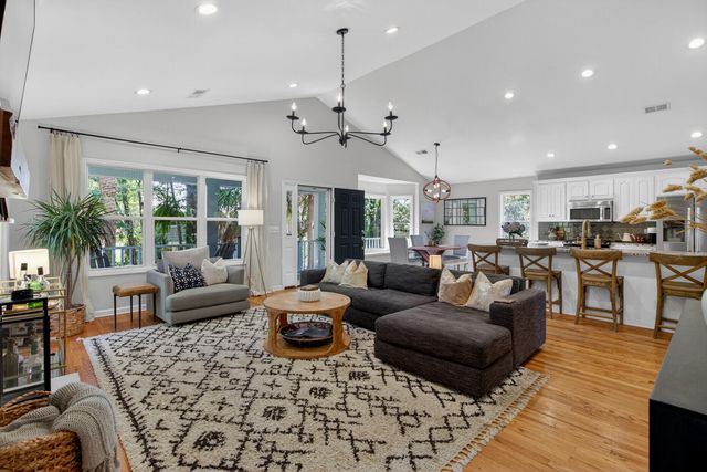 1526 Regimental Lane, Johns Island, SC 29455