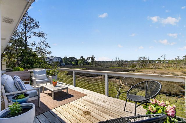 1526 Regimental Lane, Johns Island, SC 29455