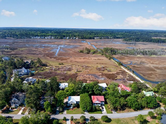 1526 Regimental Lane, Johns Island, SC 29455
