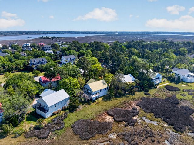 1526 Regimental Lane, Johns Island, SC 29455