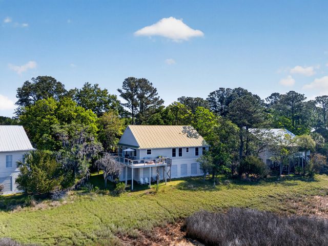 1526 Regimental Lane, Johns Island, SC 29455