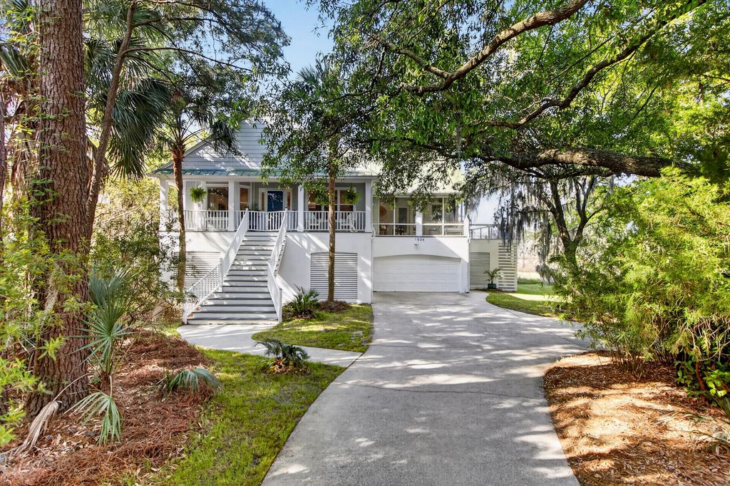 1526 Regimental Lane, Johns Island, SC 29455