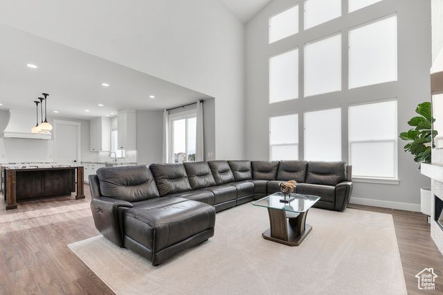 12179 N CREEK MEADOW CT, Highland, UT 84003