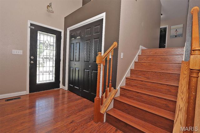 109 Sunset Court, Farmington, MO 63640