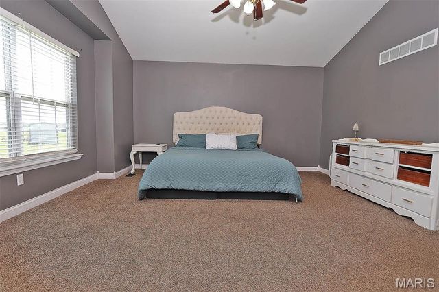 109 Sunset Court, Farmington, MO 63640