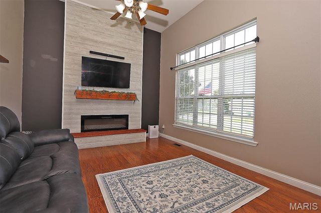 109 Sunset Court, Farmington, MO 63640