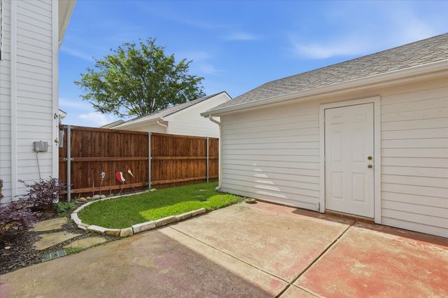 8053 Caladium Drive, North Richland Hills, TX 76180
