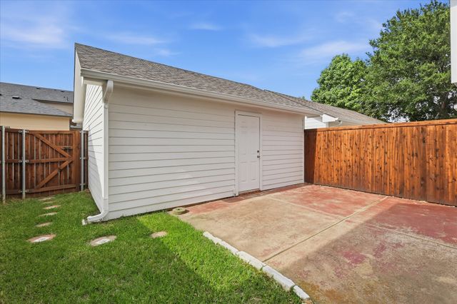 8053 Caladium Drive, North Richland Hills, TX 76180