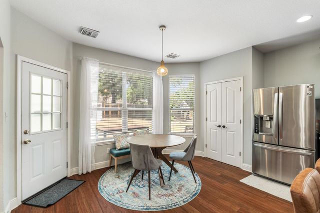 1107 Hollybrook CV, Cedar Park, TX 78613
