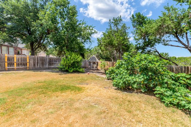 1107 Hollybrook CV, Cedar Park, TX 78613