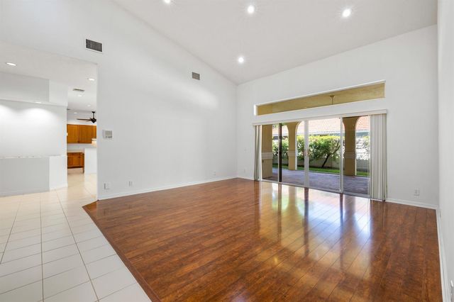 18951 Painted Leaf Court, Jupiter, FL 33458