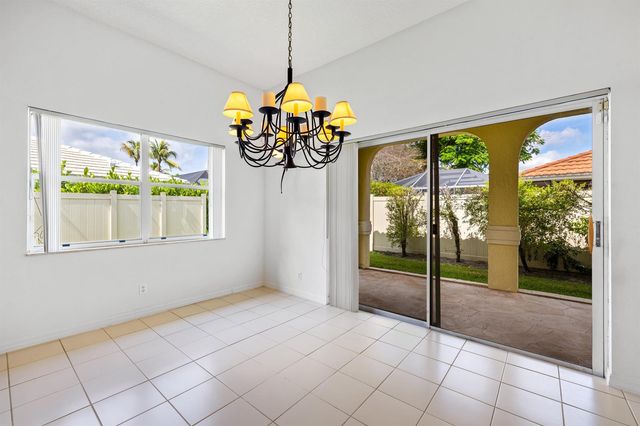 18951 Painted Leaf Court, Jupiter, FL 33458