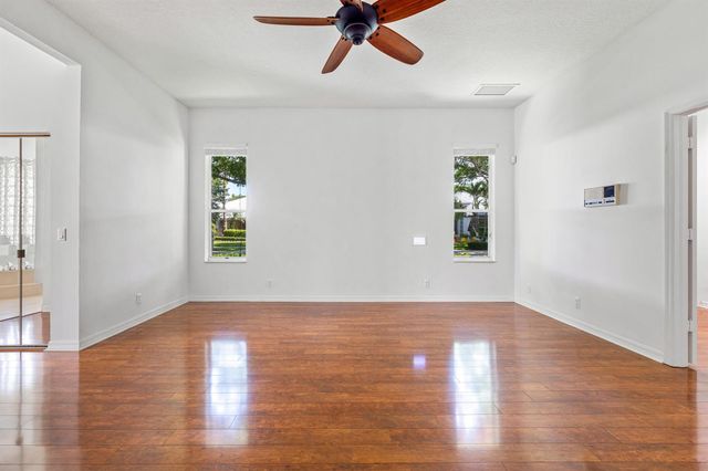 18951 Painted Leaf Court, Jupiter, FL 33458