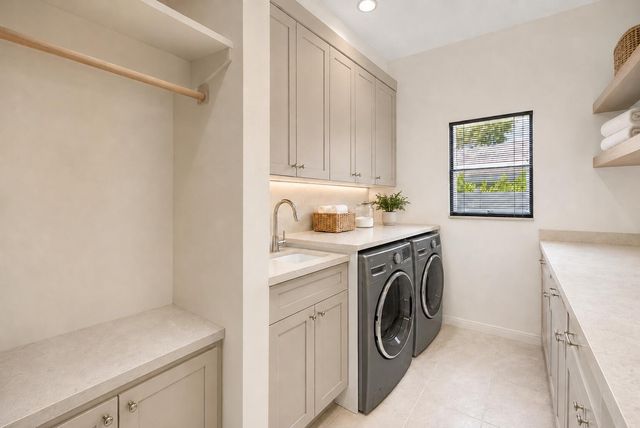 18951 Painted Leaf Court, Jupiter, FL 33458