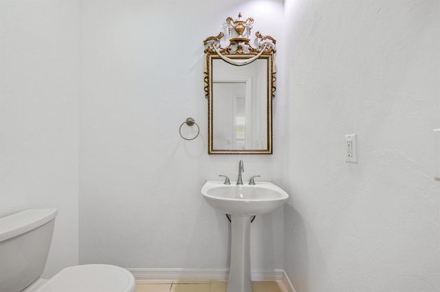 18951 Painted Leaf Court, Jupiter, FL 33458
