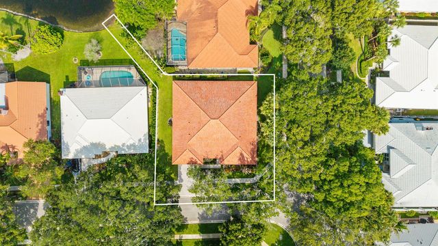 18951 Painted Leaf Court, Jupiter, FL 33458