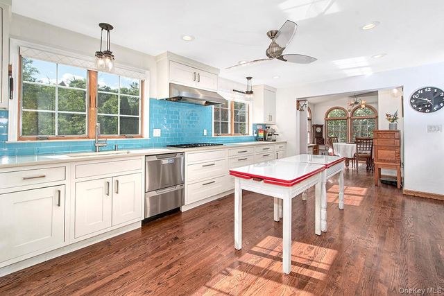 1015 Shore Acres Drive, Mamaroneck, NY 10543