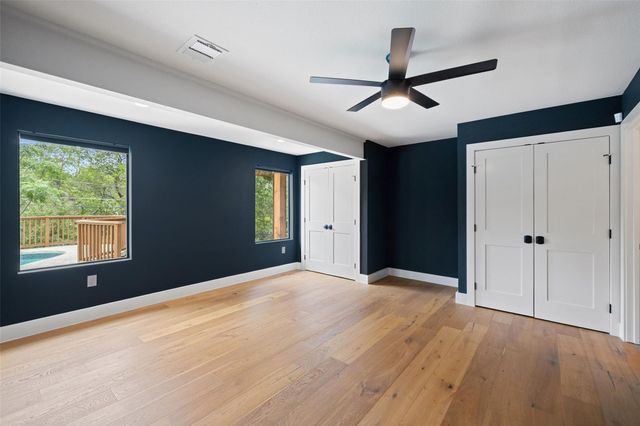 3412 Shinoak DR, Austin, TX 78731