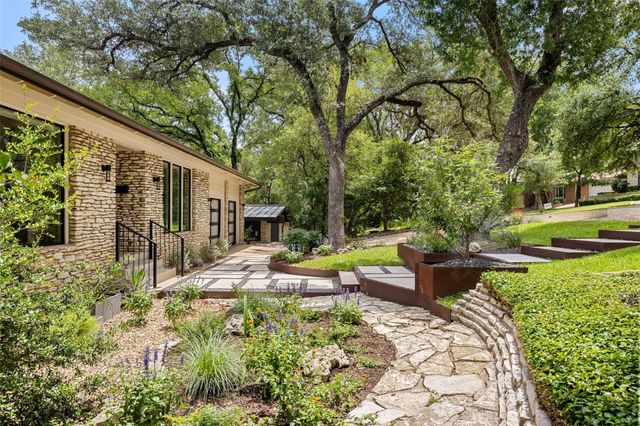 3412 Shinoak DR, Austin, TX 78731